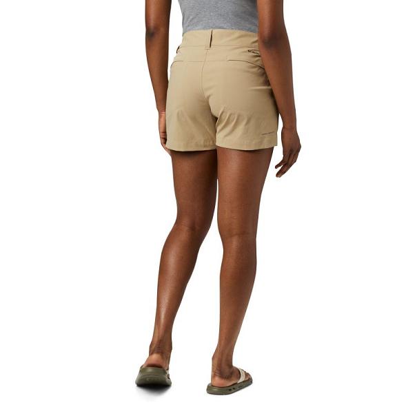 Columbia Saturday Trail Shorts Khaki For Women's NZ80341 New Zealand